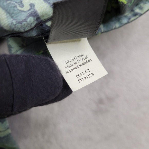 Betabrand Shirt Mens Small Button Up All Over Print Octopus Bat Wings Kraken - Picture 4 of 7